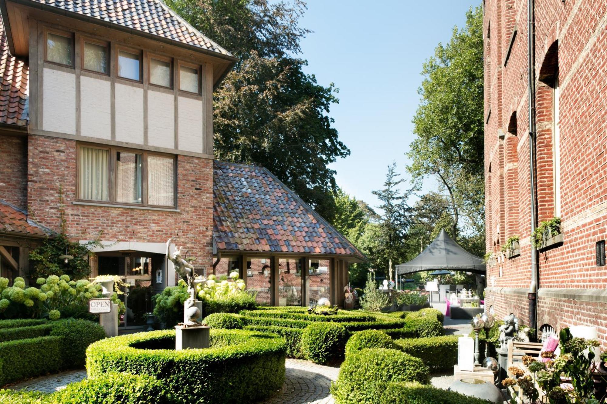 Charmehotel Manoir Ogygia Poperinge Extérieur photo
