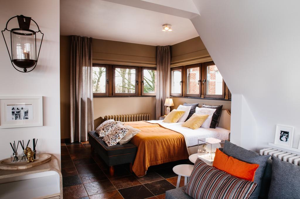 Charmehotel Manoir Ogygia Poperinge Extérieur photo